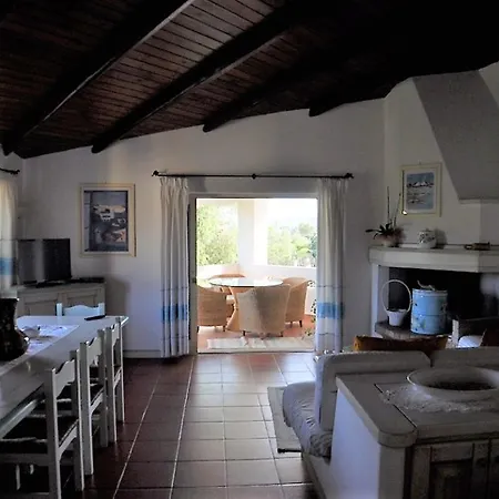Pablo - 5 Beds Just 450 Meters From The Sea - Pittulongu Olbia